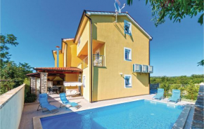 Gorgeous Home In Perci